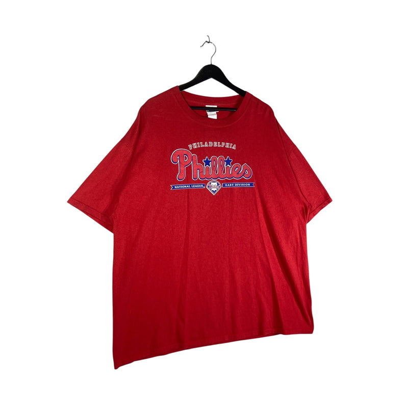 Vintage Philadelphia Phillies Chest Spellout MLB T-Shirt