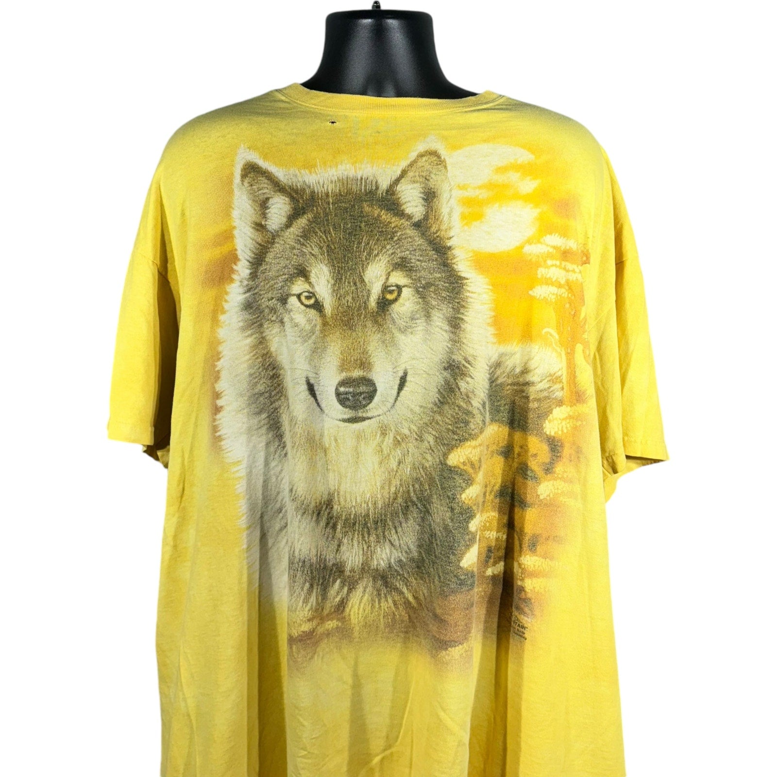 Vintage Wolf Nature Tee