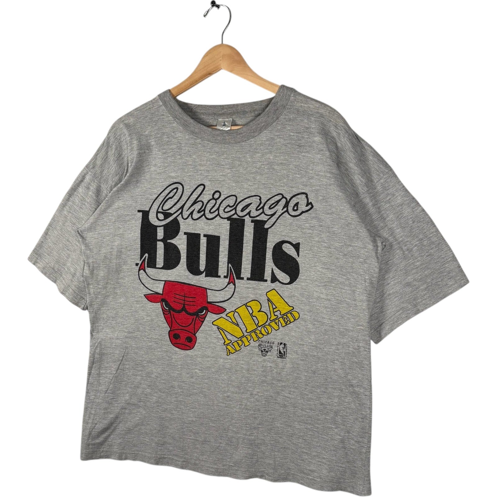 Vintage Chicago Bulls Spellout Logo NBA Tee