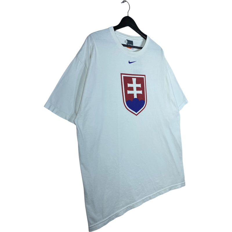 Vintage Nike Bauer Slovakia National Football T-Shirt