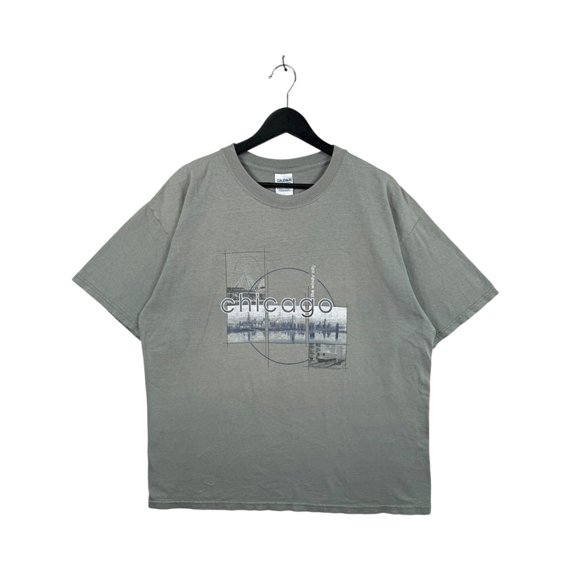 Vintage Gildan Chicago Graphic Short Sleeve T-Shirt