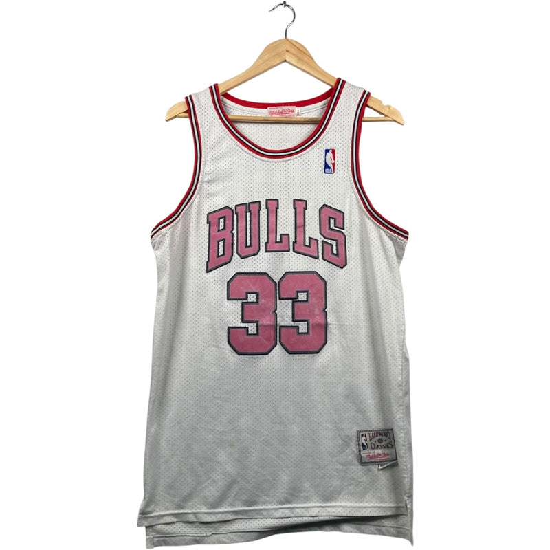 Vintage Chicago Bulls Scottie Pippen #33 NBA Jersey