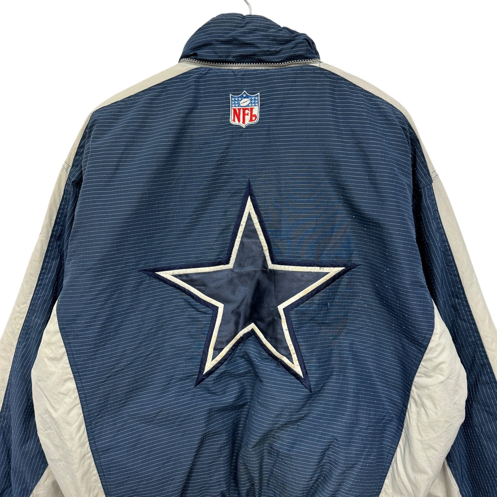 Vintage Dallas Cowboys Embroidered NFL Puffer Jacket Large