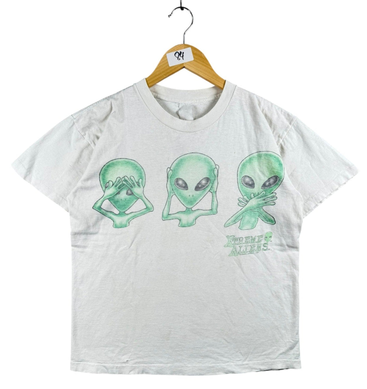 Vintage Alien Graphic T-Shirt