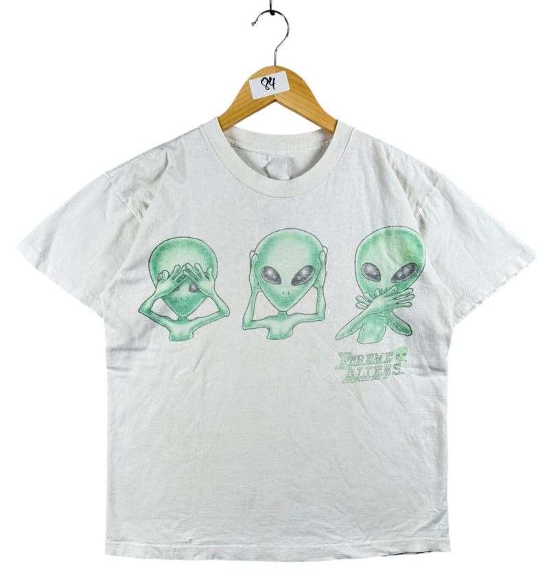 Vintage Alien Graphic T-Shirt