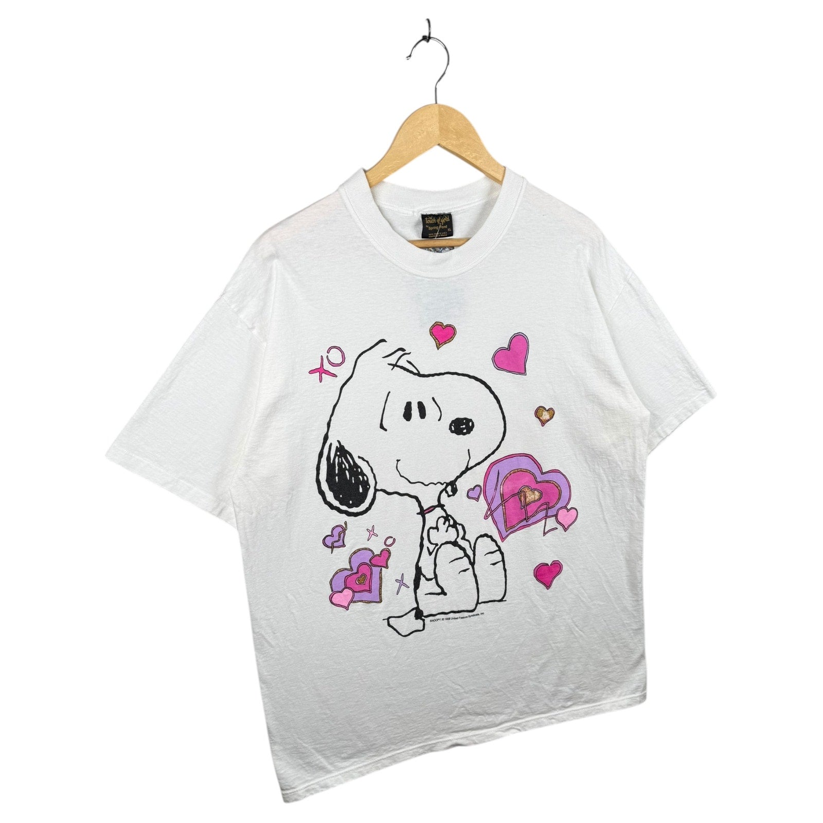 Vintage Snoopy XO Hearts Love Women's T-Shirt