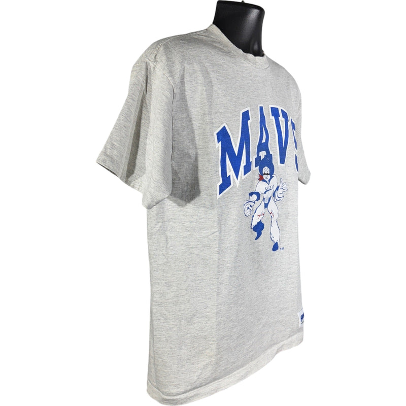 Vintage Pro-Line University Of Texas Arlington Mavericks Mascot Tee