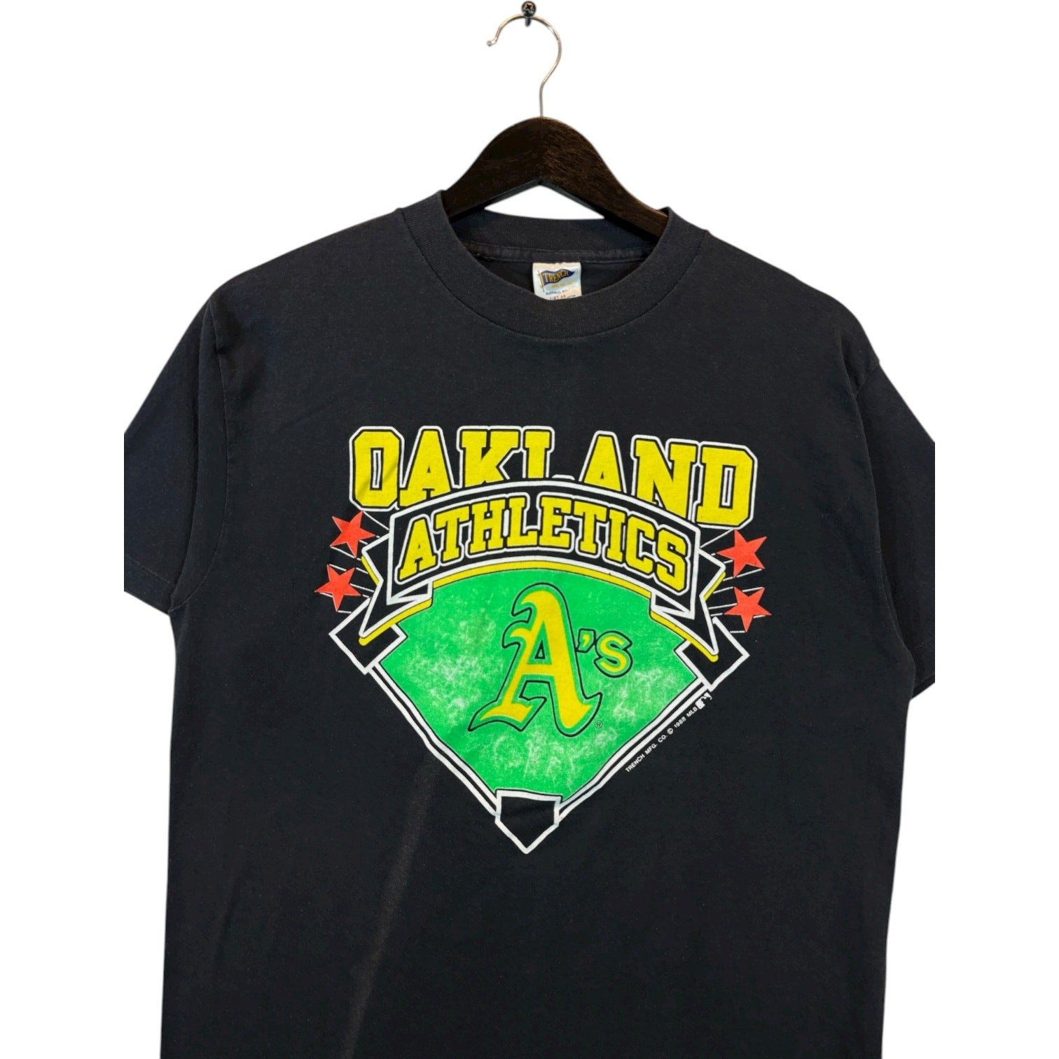 Vintage MLB Oakland Athletics T-Shirt