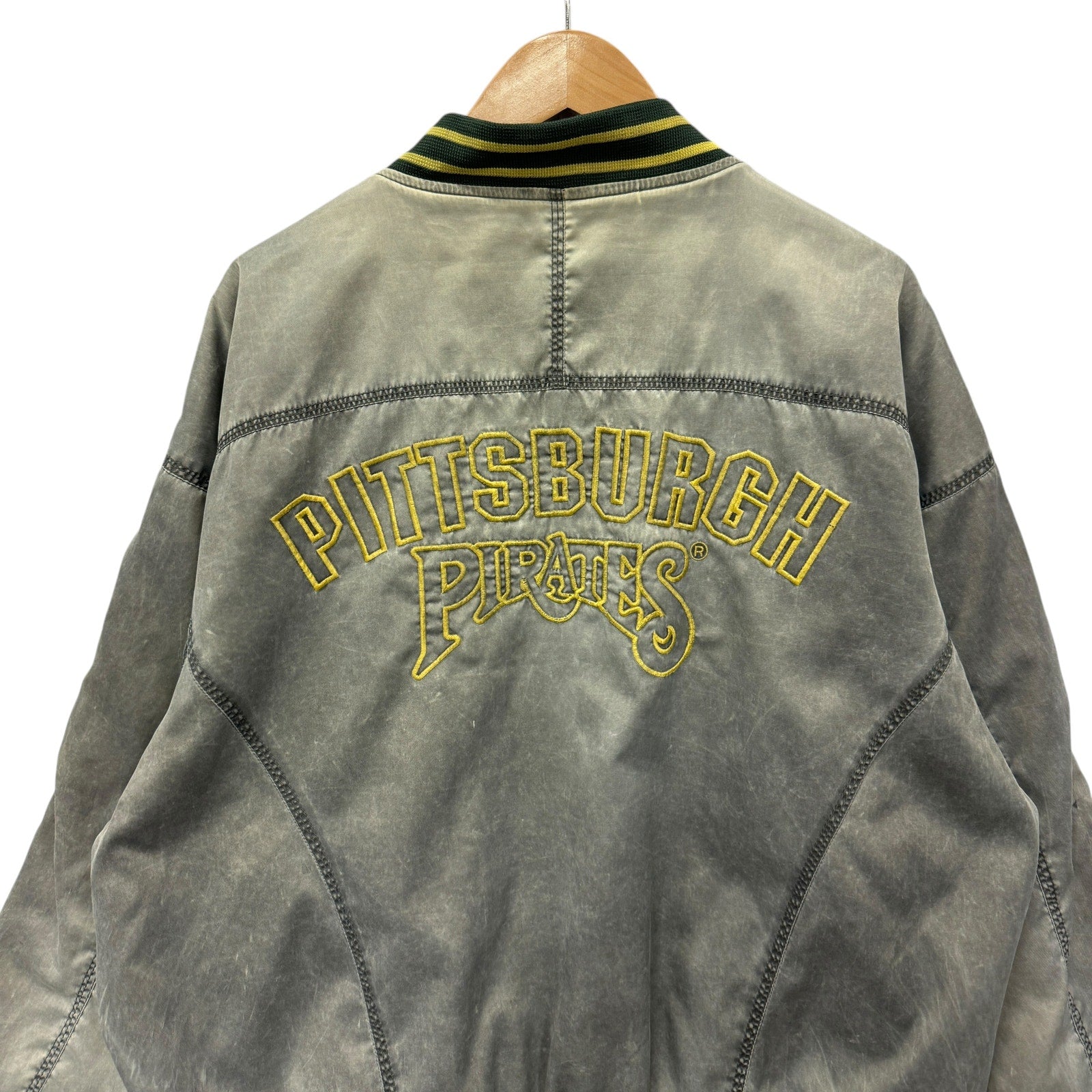 Vintage Pittsburgh Pirates Embroidered Satin MLB Bomber Jacket