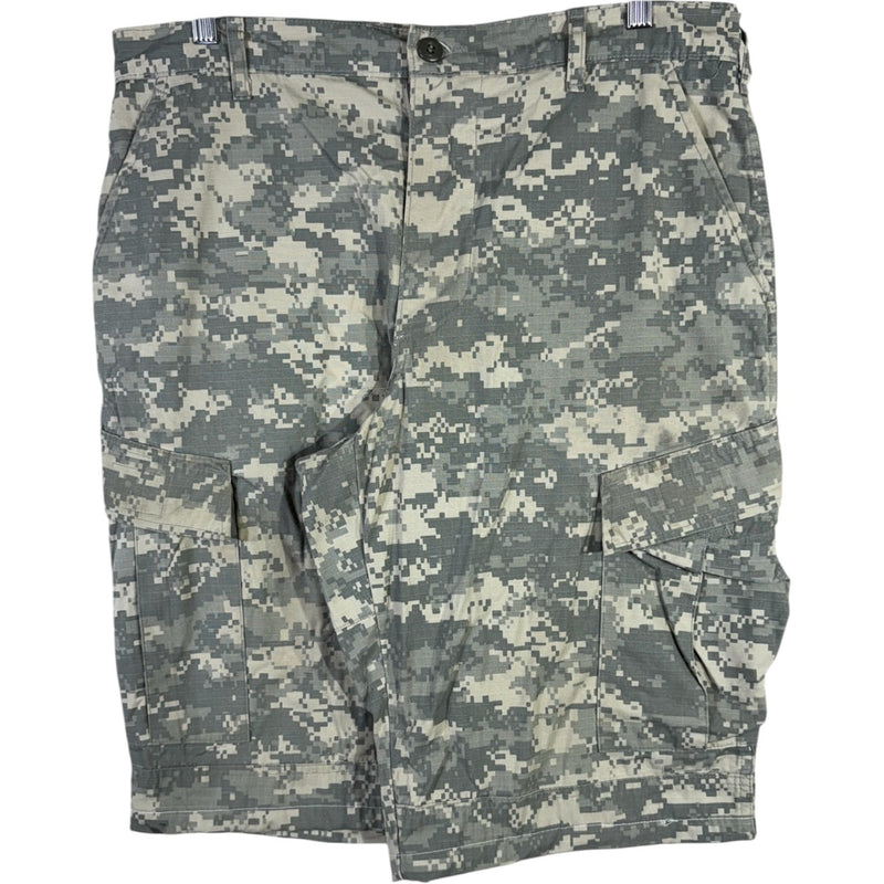 Vintage Digital Camo Adjustable Cargo Shorts 36