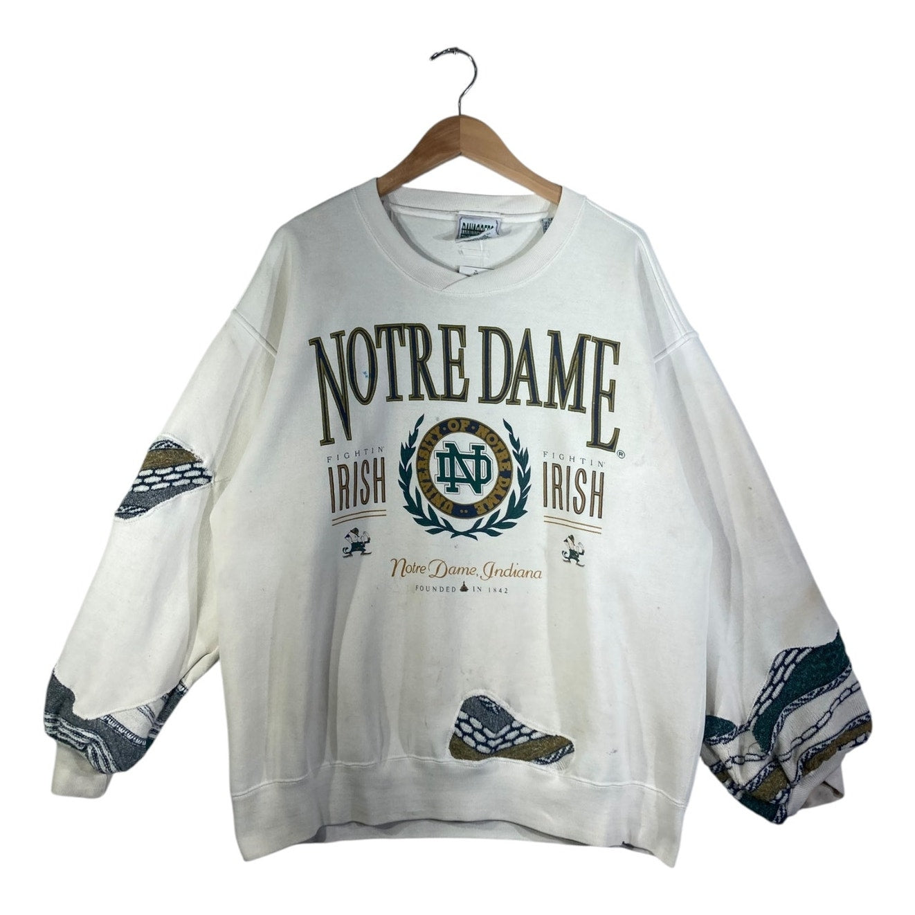 Vintage Notre Dame Fighting Irish NCAA Graphic Crewneck