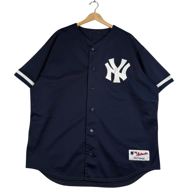 Vintage Majestic New York Yankees Logo MLB Jersey