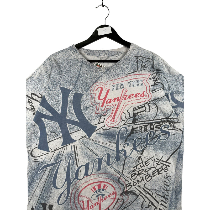 Vintage MLB AOP New York Yankees T-Shirt