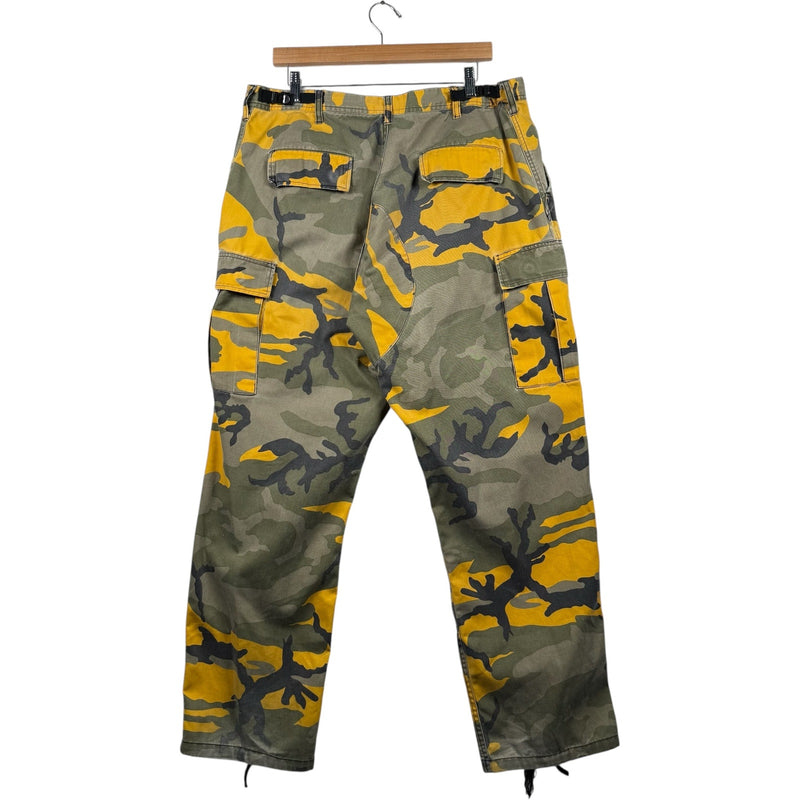 Vintage Military Surplus Camo Adjustable Cargo Pants 36x30