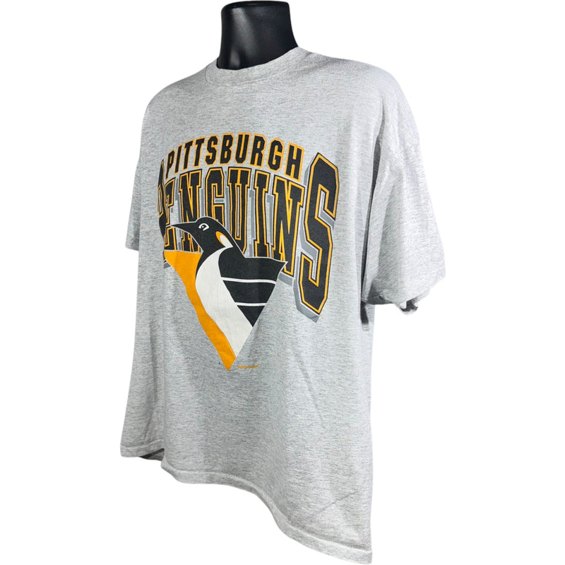 Vintage Pittsburgh Penguins NHL Spellout Tee 90s