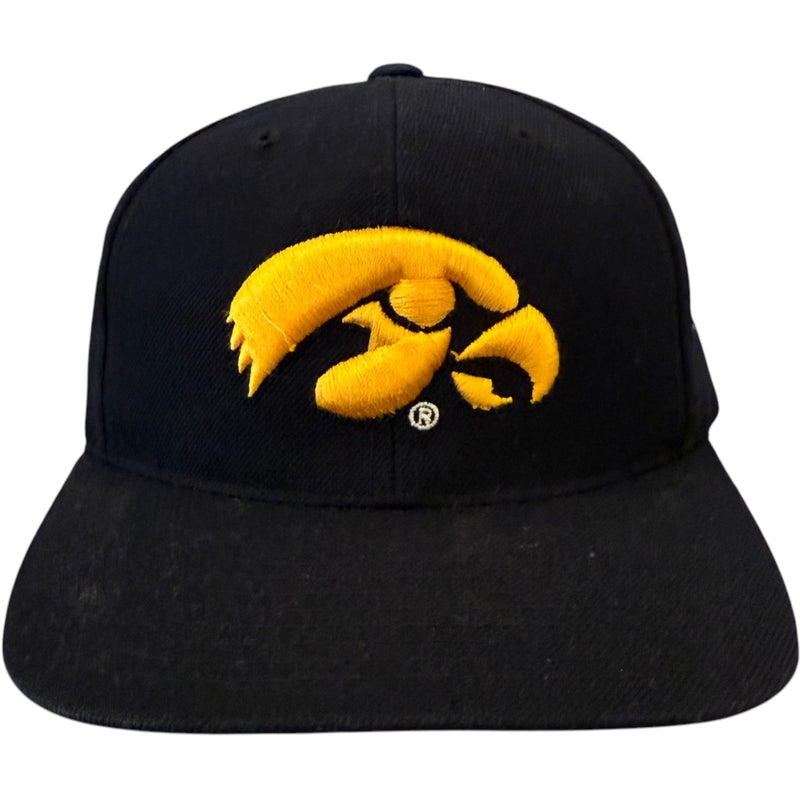 Vintage Iowa Hawkeyes 3D Embroidered Snapback Hat