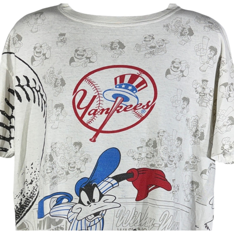 Vintage Looney Tunes Bugs & Daffy NY Yankess AOP MLB Tee 90s