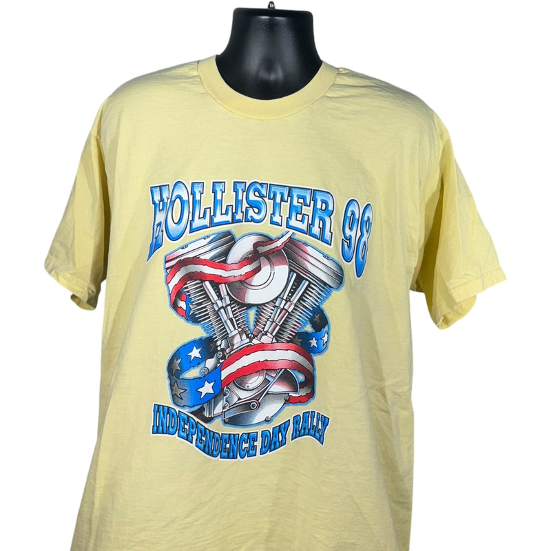 Vintage Hollister CA Independence Day Motorcycle Rally Tee