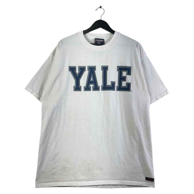Vintage Jansport YALE University T-Shirt