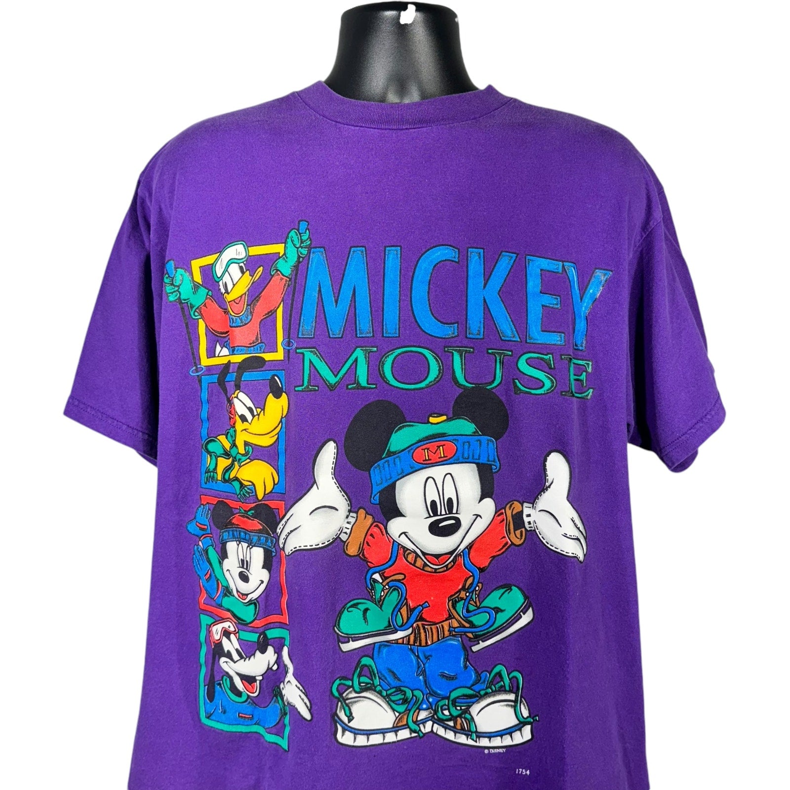 Vintage Disney Mickey And Friends Skiing Adventure Tee 90s