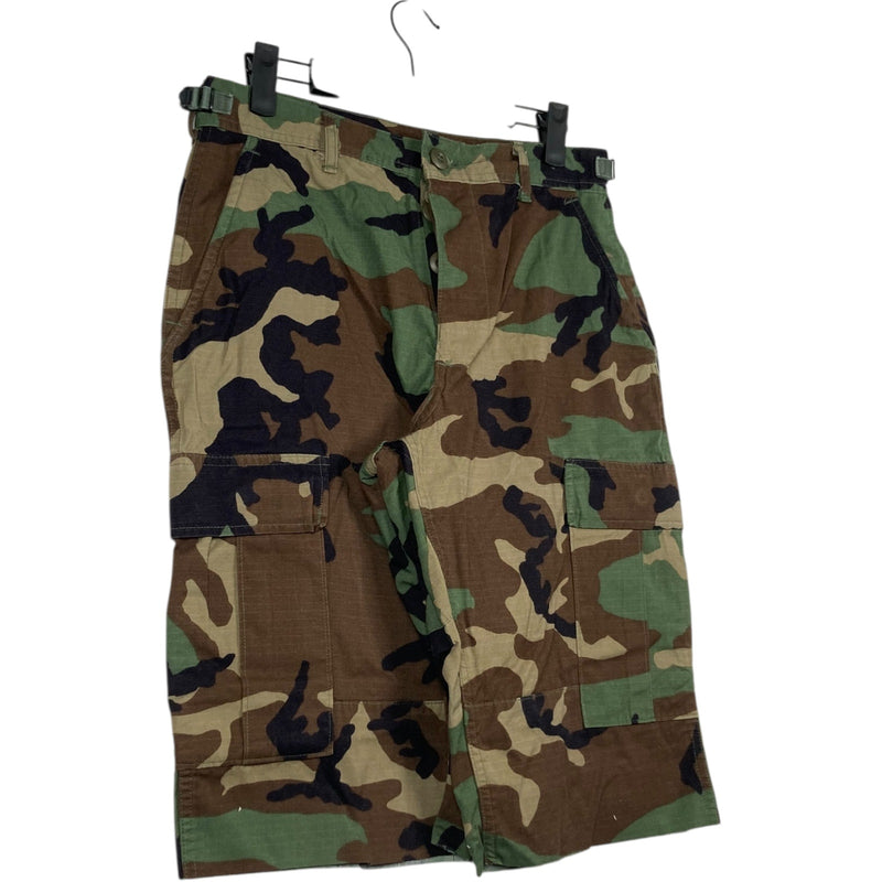 Vintage Camo Cargo Shorts 30