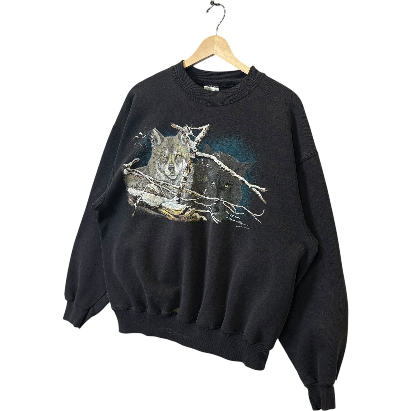 Vintage Wolf Nature Crewneck