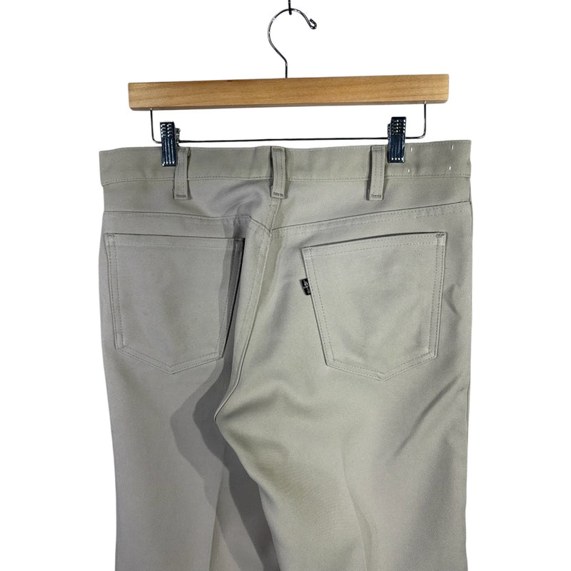 Vintage Levi's Chino Shorts 33