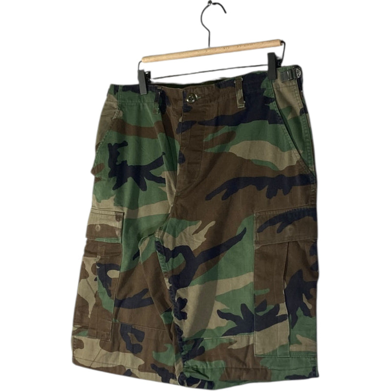 Vintage Military Camouflage Utility Cargo Shorts 34