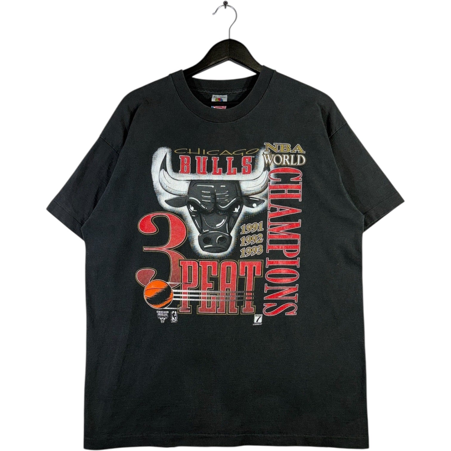 Vintage Chicago Bulls 3-Peat NBA Champions T-Shirt