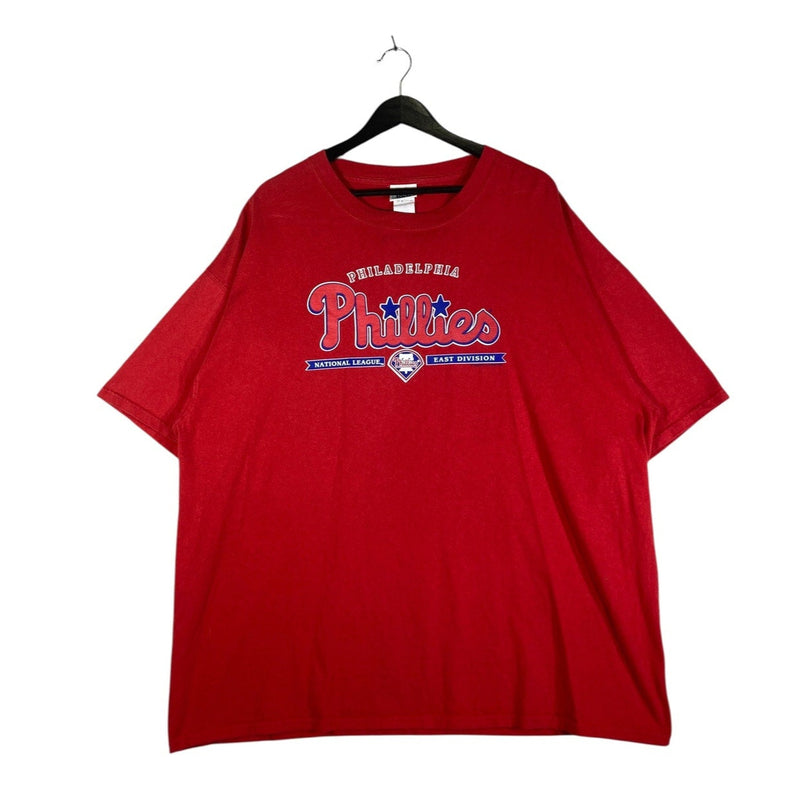 Vintage Philadelphia Phillies Chest Spellout MLB T-Shirt