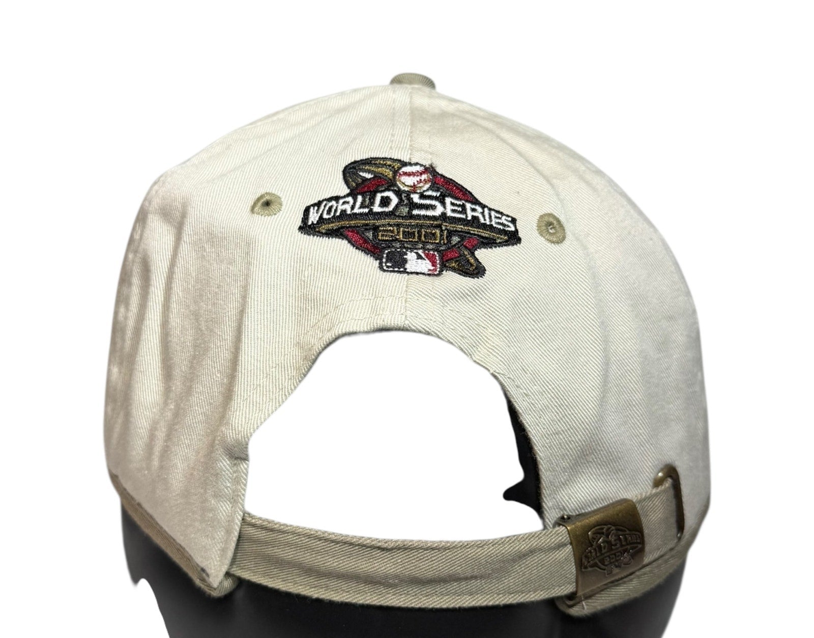 Vintage New Era New York Yankees 2001 MLB Strapback Hat