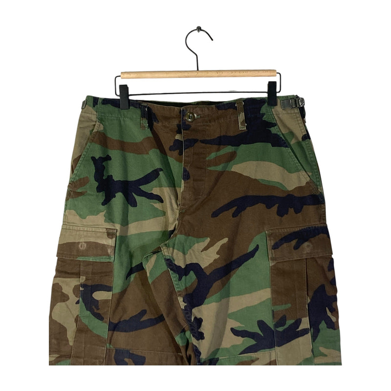 Vintage Military Camouflage Utility Cargo Shorts 34