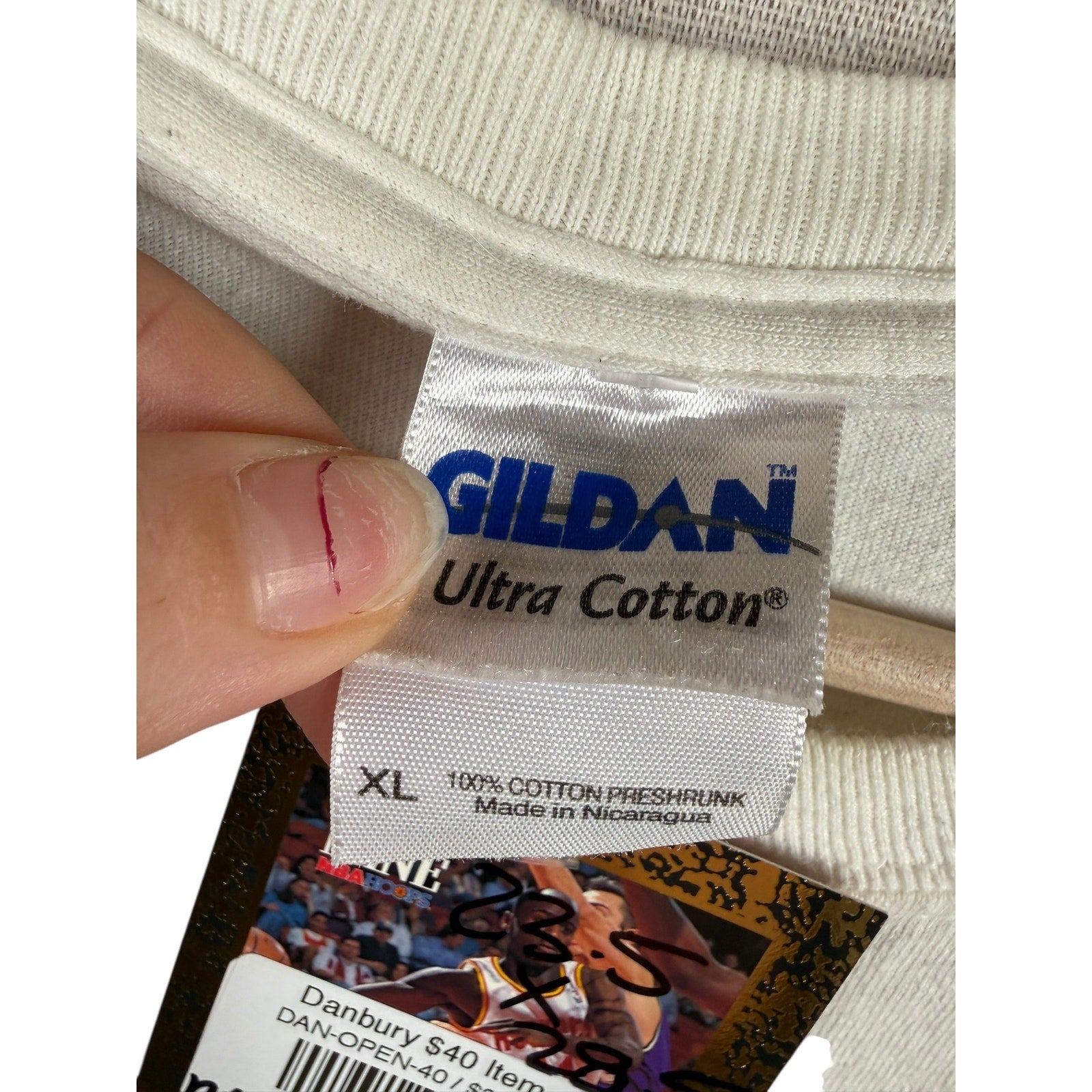 Vintage Chevrolet Camaro SS Z28 The Hot Ones Muscle Car T-Shirt