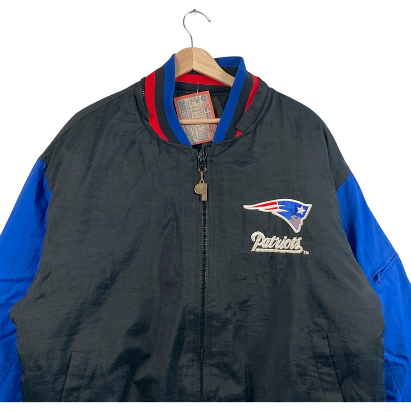 Vintage Pro Player New England Patriots Logo NFL Puffer Jacket