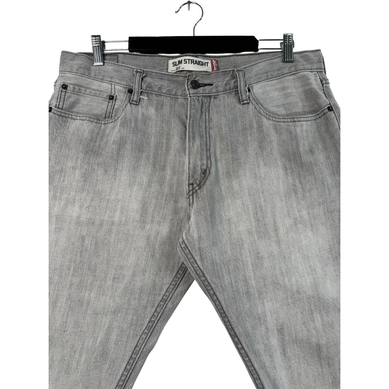 Vintage Levi's Denim Slim Straight Shorts 36