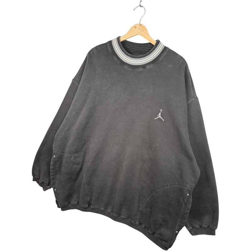 Vintage Nike NBA Embroidered Sweatshirt Crewneck