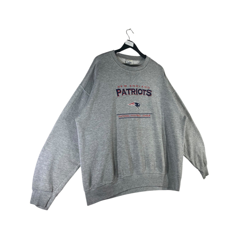Vintage Lee NFL New England Patriots Football Sweatshirt