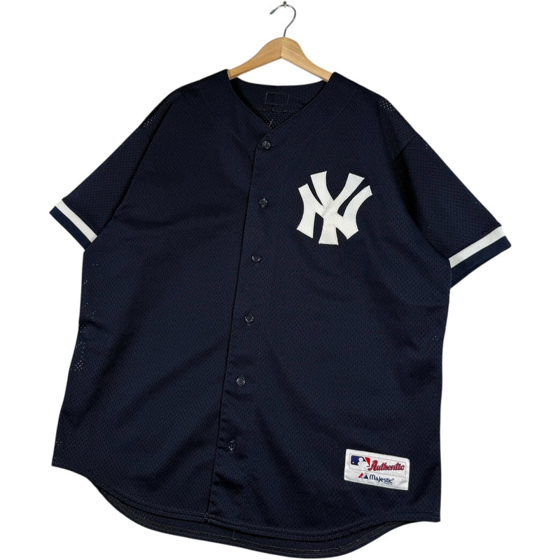 Vintage Majestic New York Yankees Logo MLB Jersey