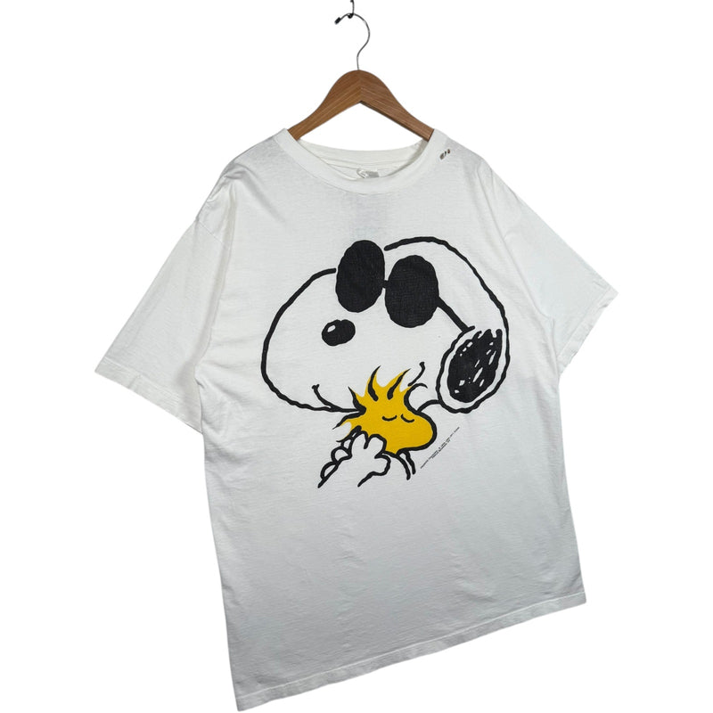Vintage Peanuts Snoopy Cartoon T-Shirt