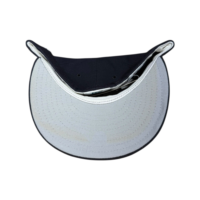 Vintage New Era New York Yankees 1999 MLB Fitted Hat