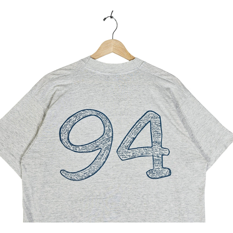 Vintage Magnet Class of 2000 Tee