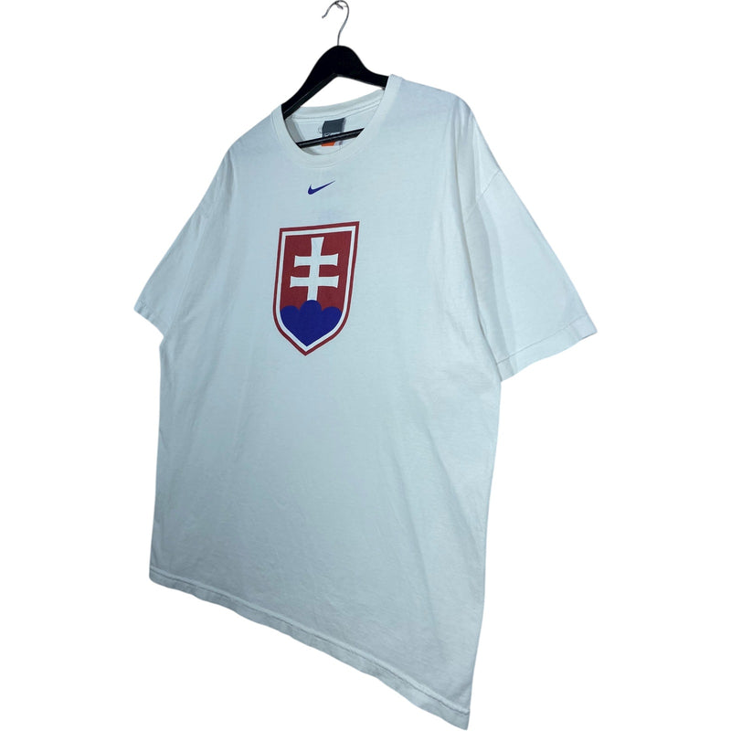 Vintage Nike Bauer Slovakia National Football T-Shirt