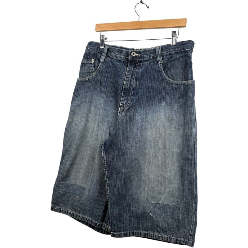 Vintage Bermuda Faded Front Patches Denim Shorts 34