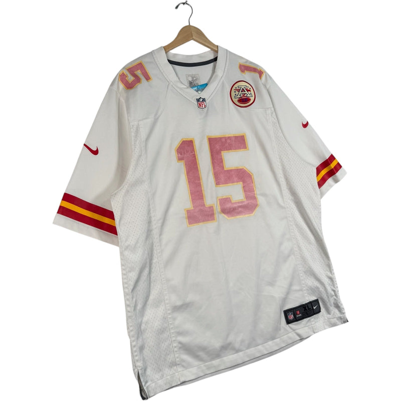Vintage Nike Kansas City Chiefs Patrick Mahomes #15 NFL Jersey