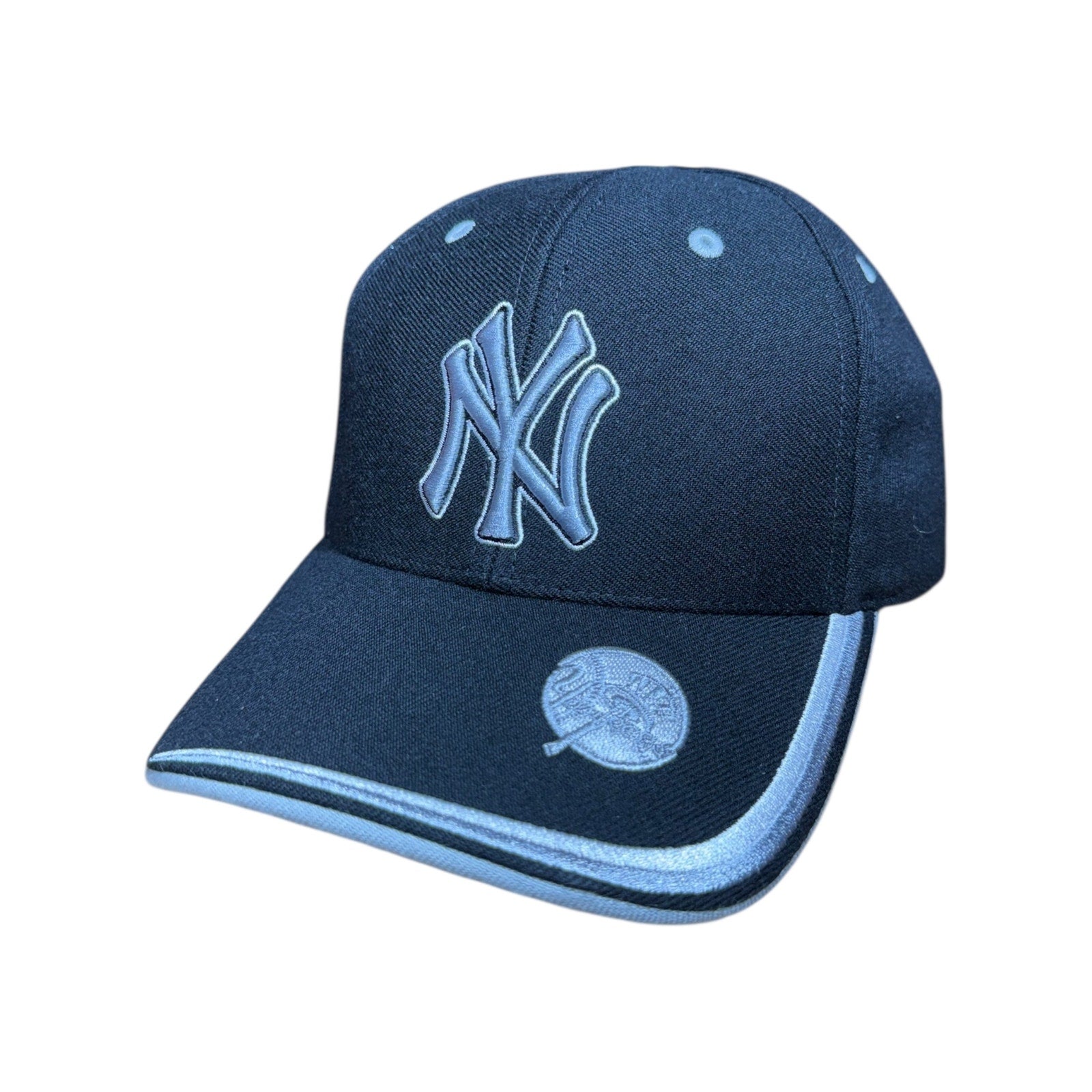 Vintage New York Yankee MLB Snapback Hat