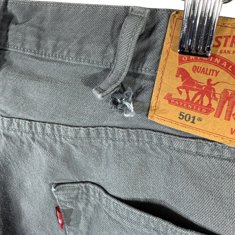 Vintage Levi's Gray Denim Shorts 38