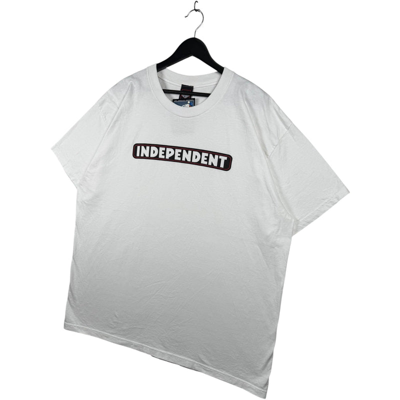 Vintage Independent Spellout Logo T-Shirt