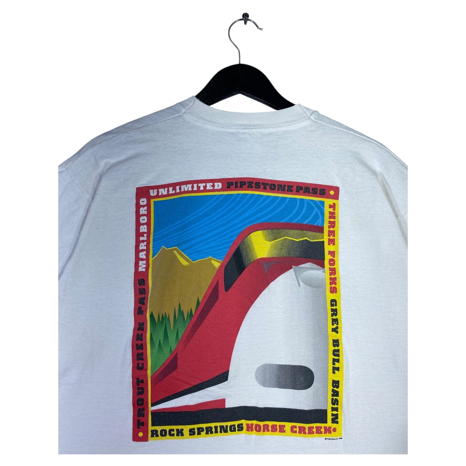 Vintage Marlboro Unlimited Graphic Print T-Shirt
