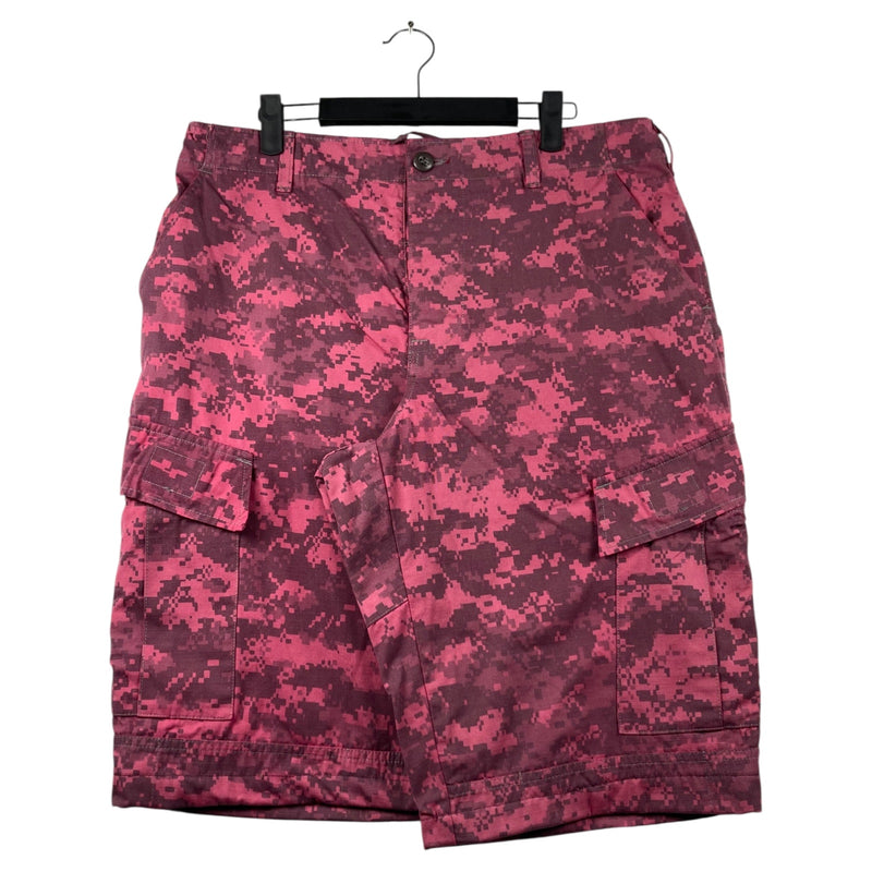 Vintage Camo Cargo Shorts 33