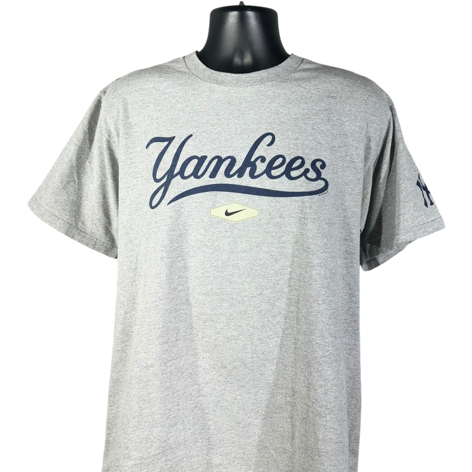 Vintage Nike New York Yankees Chest Spellout Tee